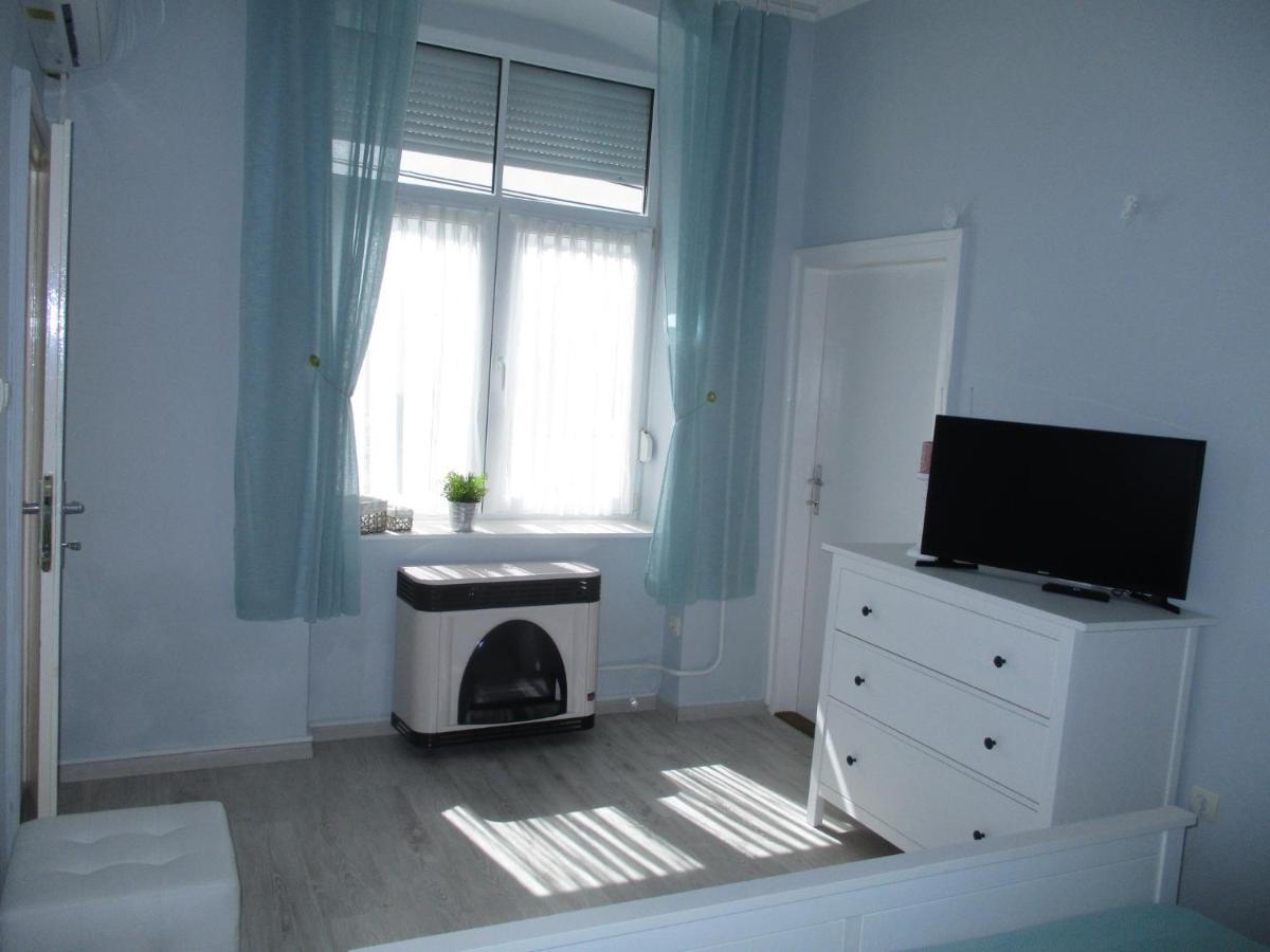 Ferencesek Apartman Pécs Eksteriør bilde