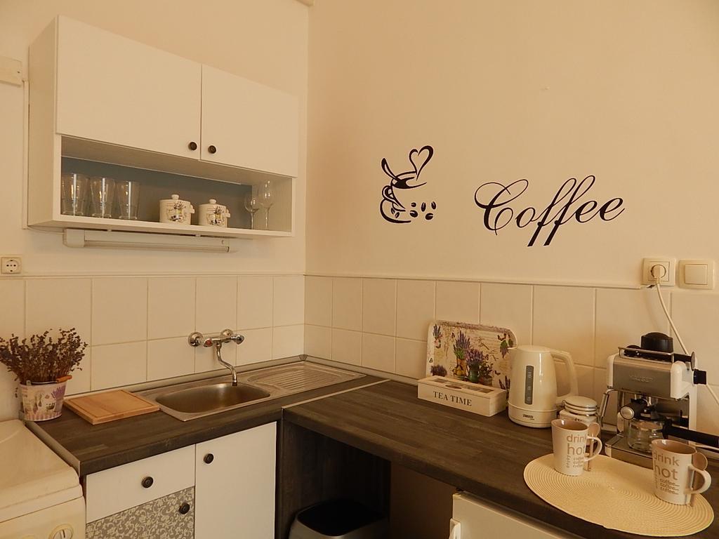 Ferencesek Apartman Pécs Eksteriør bilde