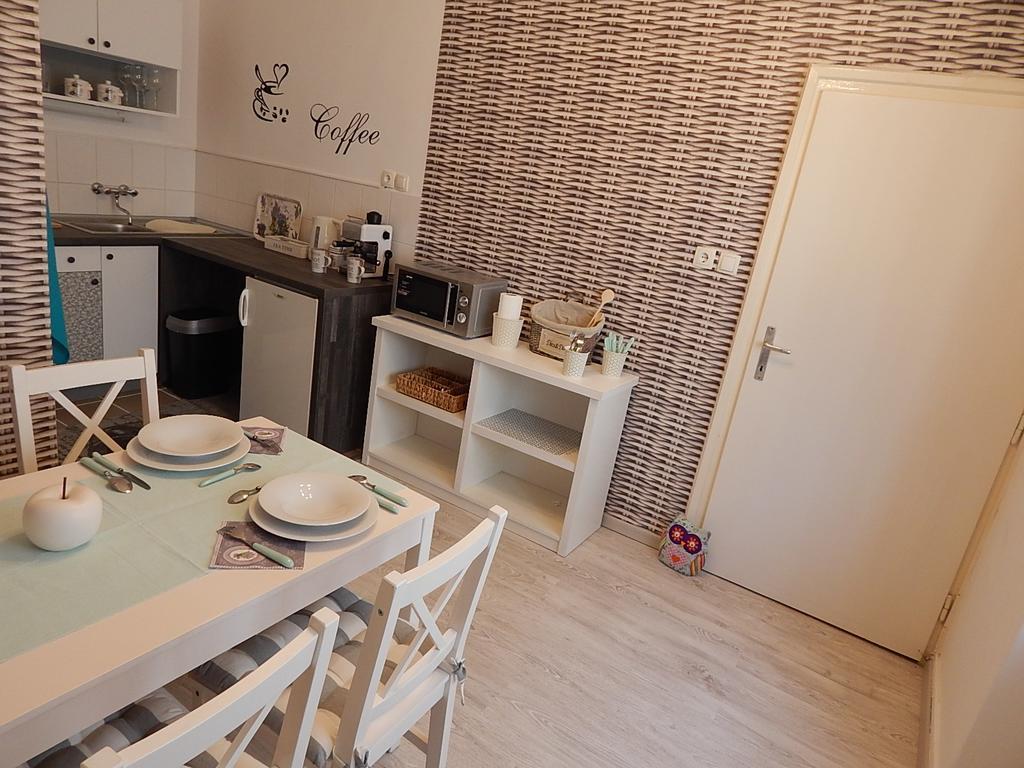 Ferencesek Apartman Pécs Eksteriør bilde